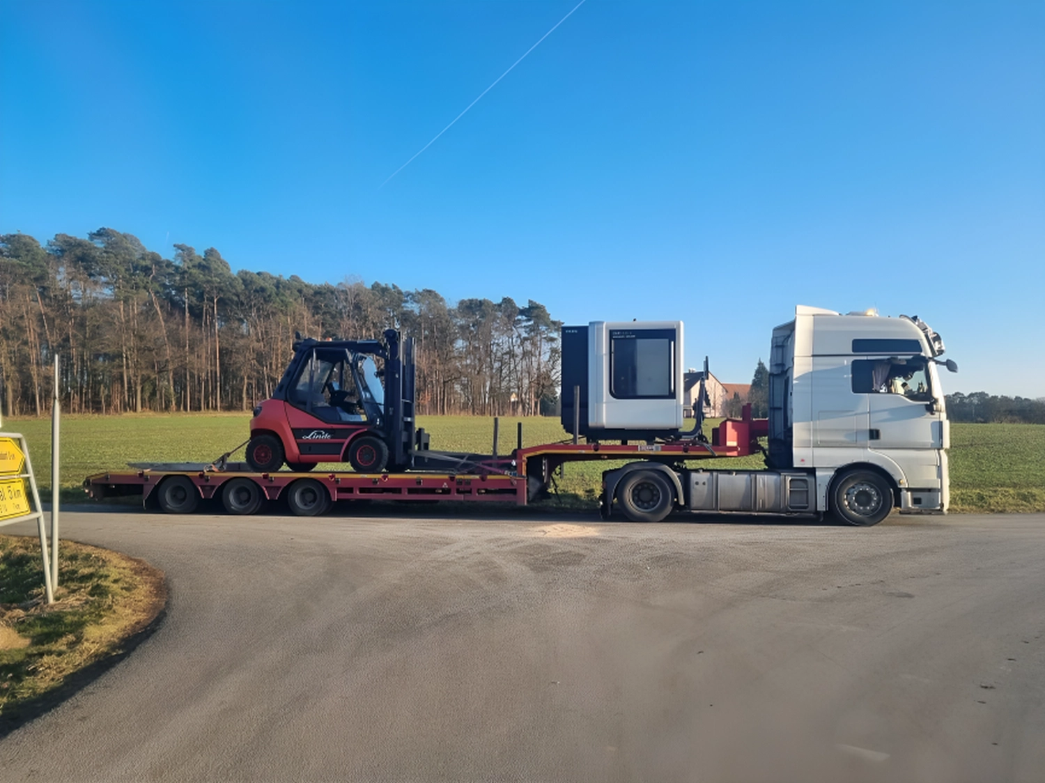 Beta Technik, Maschinentransporter