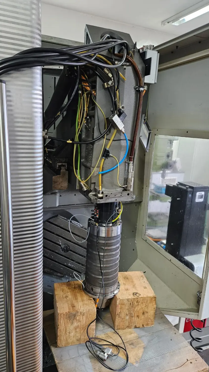 Beta Technik, Maschine wird eingestellt